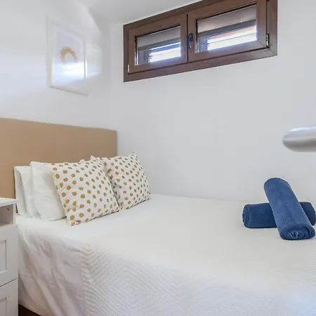 Daniela Вилла Фамара