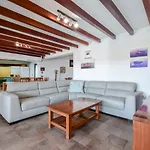 Villa Daniela Famara